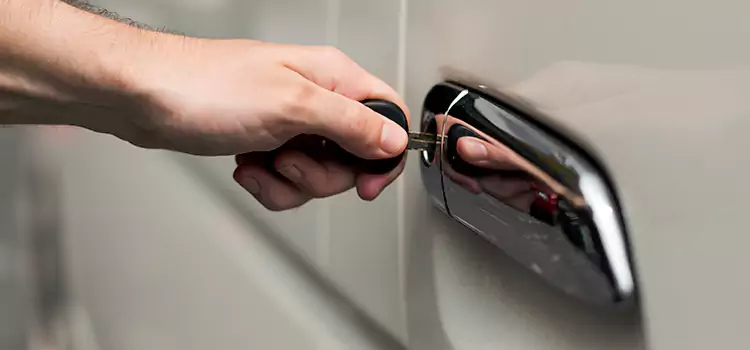 Why Choose Our Auto Locksmith Team in Ensley, FL?